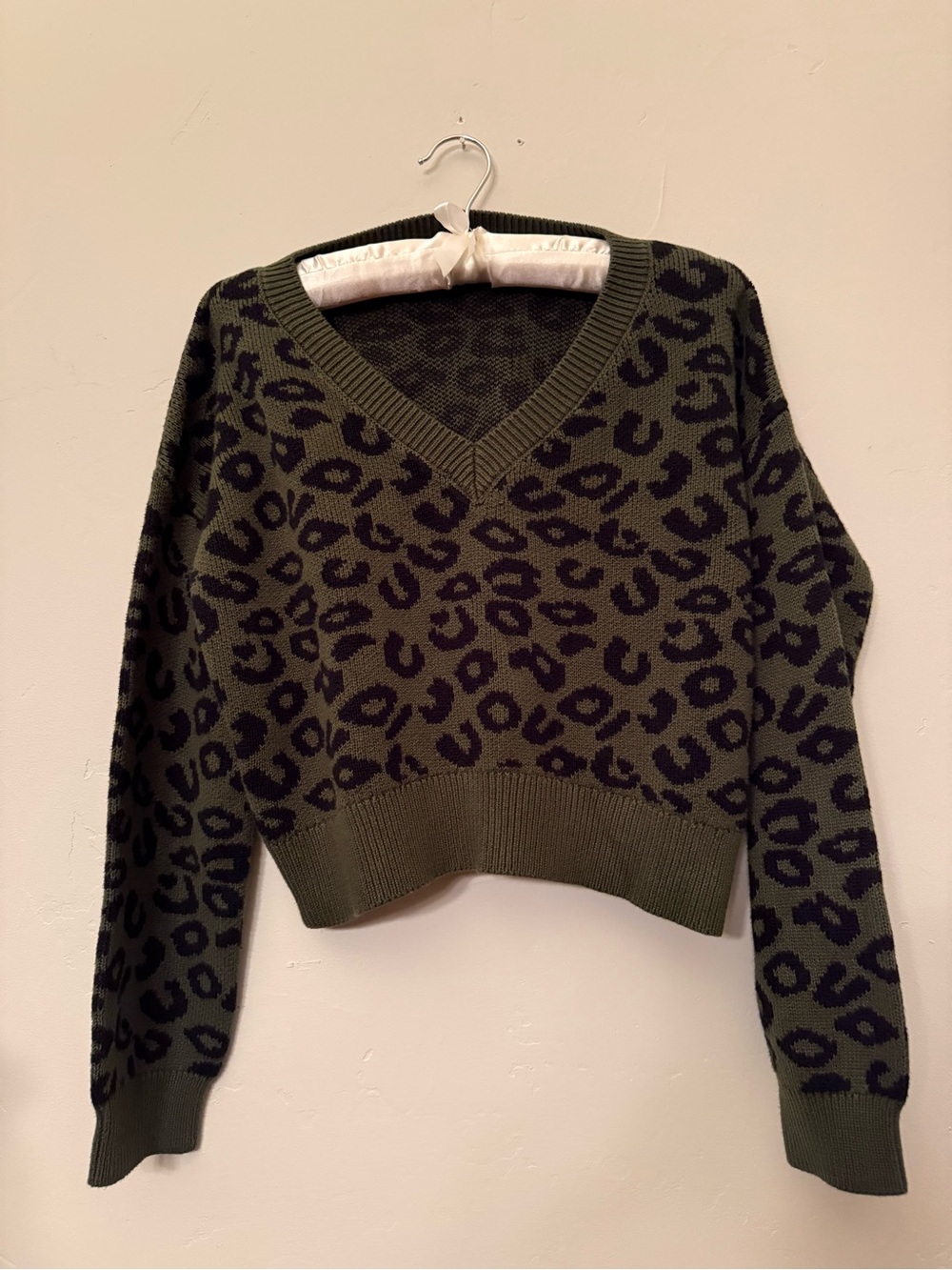 Fashion Nova Olive Green Leopard V-Neck Sweater